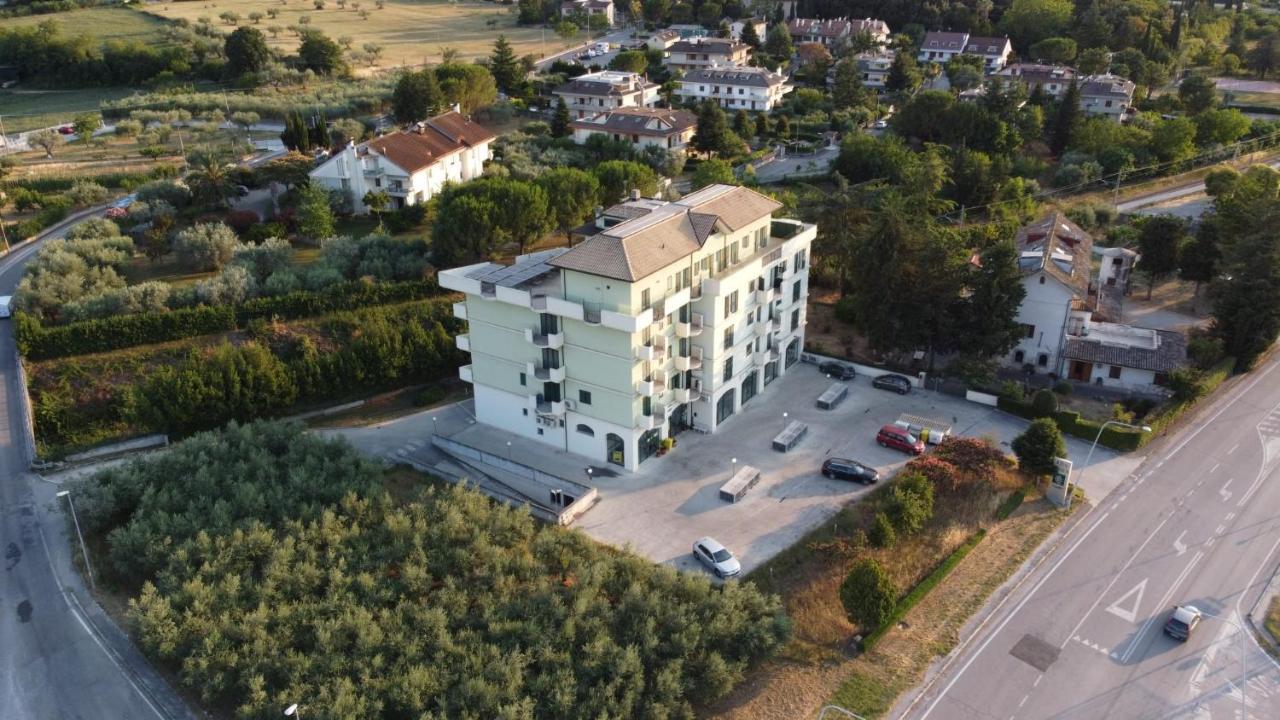 Hotel Clodi Ascoli Piceno Eksteriør billede